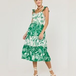 Francesca's Collections Green and White Floral Midi Dress